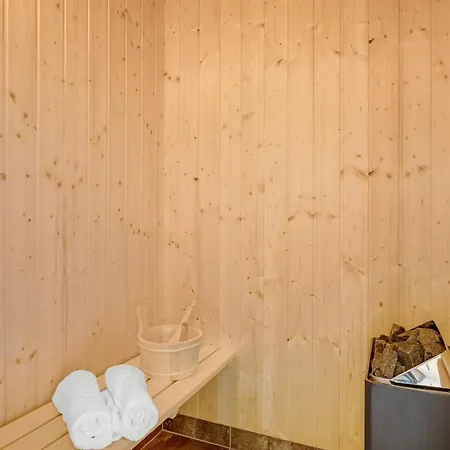 Ylermi - 600m From The Sea By Interhome *